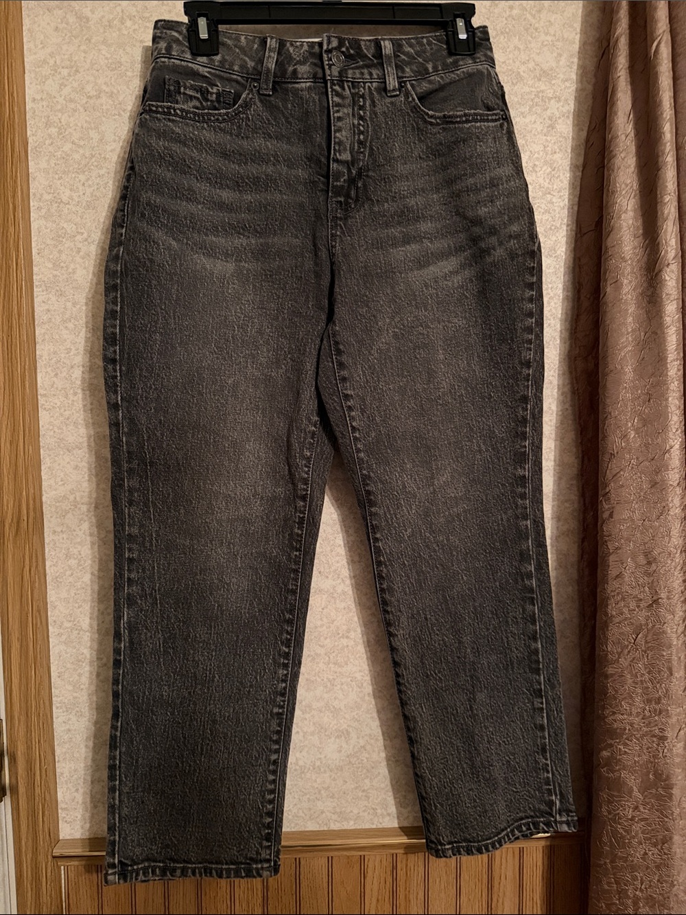 NEW WITH TAG Time and Tru Charcoal Black High Rise Jeans Size 6